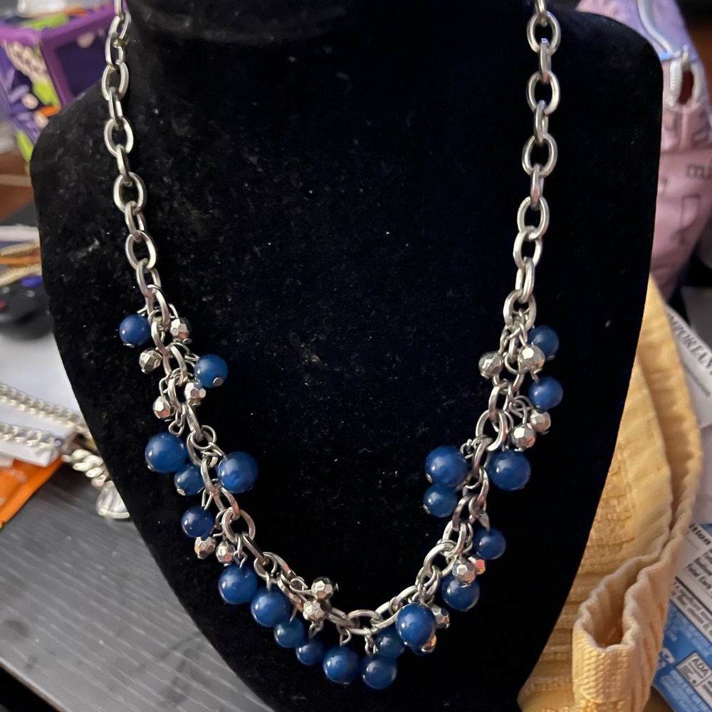 ❤️5 for $15Paparazzi Silver & Blue Cascade Necklace with matching bead earrings